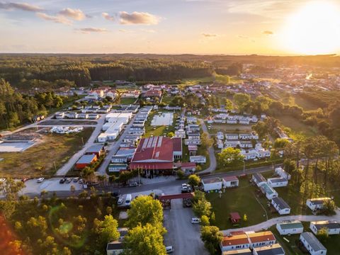 Camping Land's Hause Bungalow - Camping Région de Lisbonne - Image N°16