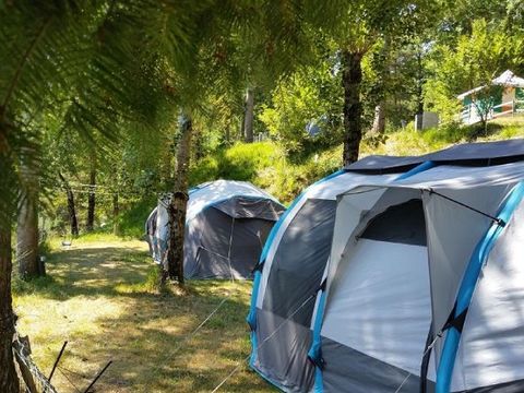 TENTE 4 personnes - READY TO CAMP ( matelas gonflables)