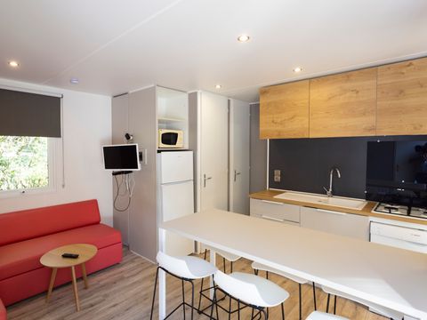 Mobilhome 6 personnes - Très grand mobil-home 1 32m² - 3 chambres