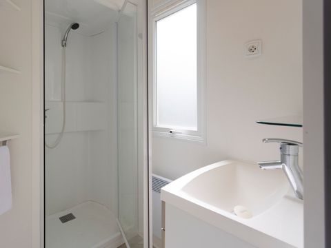 MOBILHOME 6 personnes - Très grand mobil-home 4   30 m2   3 chambres
