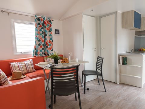 MOBILHOME 4 personnes - Cottage Confort - 29 à 31m² - 2 chambres 2/4 pers
