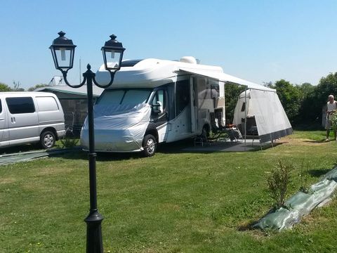 Emplacement - Caravane ou Camping Car