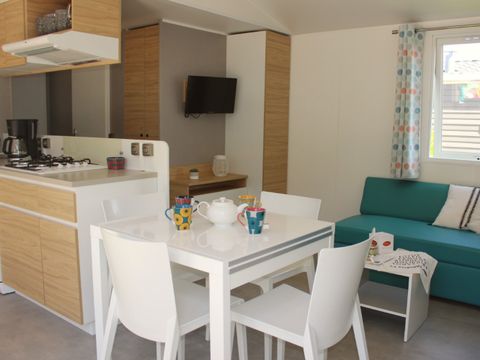MOBILHOME 6 personnes - Cottage Nouméa - 3 chambres - 2 salles de bains - Draps et serviettes inclus ****