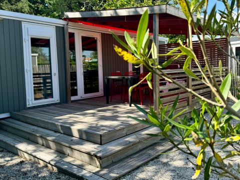 MOBILHOME 4 personnes - Cottage Premium - 2 chambres - 2 salles de bains - Draps, serviettes, plancha, forfait ménage inclus