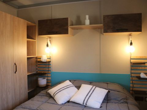 CHALET 4 personnes - Premium Badiane - 2 chambres - 2 salles de bains - Draps, serviettes, plancha, forfait ménage