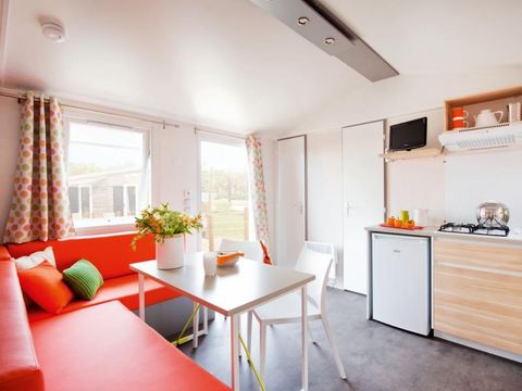 MOBILHOME 4 personnes - Cottage Européen - 2 chambres : 29m² - Terrasse non couverte 11m² 4/5 pers.
