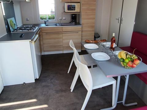 MOBILHOME 4 personnes - Cottage Européen - 2 chambres : 29m² - Terrasse non couverte 11m² 4/5 pers.