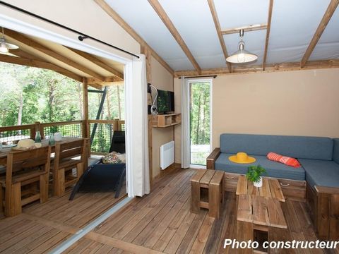 TENTE TOILE ET BOIS 5 personnes - Cabane Lodge sur Pilotis - 2 chambres : 32 m² + terrasse 11 m² couverte