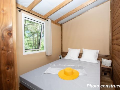 LODGE 5 personnes - Cabane Lodge sur Pilotis - 2 chambres : 32 m² + terrasse 11 m² couverte