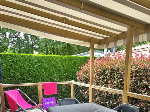 MOBILHOME 6 personnes - Cottage Prestige - 3 chambres : 37 m² + 18 m² de terrasse semi couverte