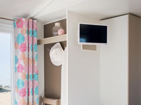 MOBILHOME 8 personnes - Cottage Quatro - 4 chambres : 39 m² + 15 m² terrasse semi couverte