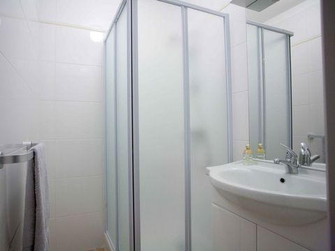 GÎTE 6 personnes - 4/6 PRESTIGE