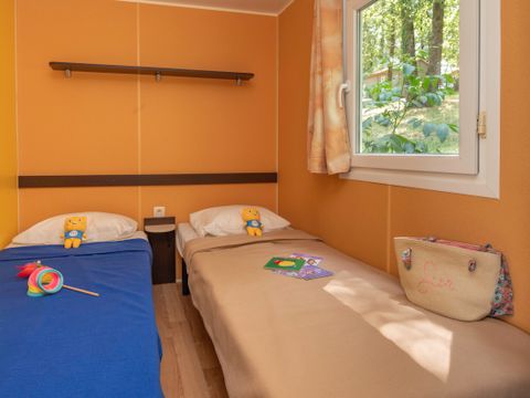 MOBILHOME 6 personnes - Confort 35 m²- 3 chambres MOBILHOME 6 personnes - Confort 35 m²- 3 chambres