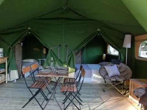 Tente en toile et en bois 5 personnes - Lodge Nature 3 Pièces 5 Personnes Sans Sanitaires