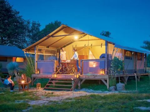 TENTE TOILE ET BOIS 6 personnes - Lodge Luxe 4 Pièces TENTE TOILE ET BOIS 6 personnes - Lodge Luxe 4 Pièces