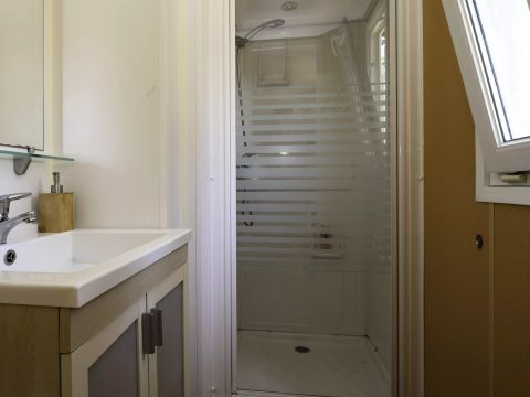 MOBILHOME 4 personnes - Confort 3 Pièces 4 Personnes MOBILHOME 4 personnes - Confort 3 Pièces 4 Personnes