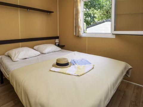 MOBILHOME 4 personnes - Confort 3 Pièces 4 Personnes