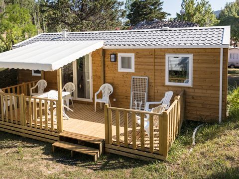 BUNGALOW 4 personnes - Mobil-home | Premium | 2 Ch. | 4 Pers. | Terrasse surélevée | Clim. | TV