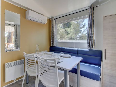 MOBILHOME 4 personnes - Mobil-home | Comfort | 2 Ch. | 4 Pers. | Terrasse surélevée | Clim.