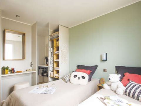 Mobilhome 4 personnes - VIP 2 chambres 33m² - Pack-Vip inclus (linge,tv,wifi...)