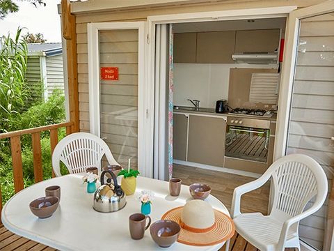 MOBILHOME 4 personnes - Comfort XL | 2 Ch. | 4 Pers. | Terrasse Couverte | Clim.
