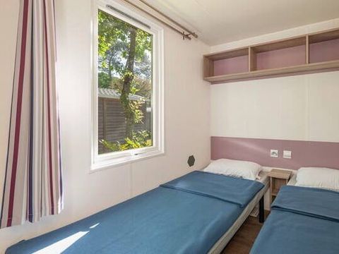 BUNGALOW 6 personnes - Mobil-home | Comfort | 2 Ch. | 4/6 Pers. | Terrasse surélevée | Clim.