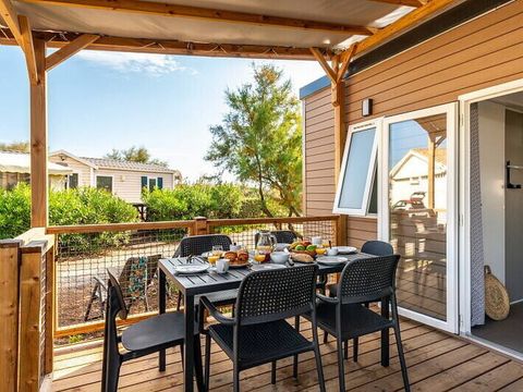 MOBILHOME 6 personnes - Premium | 3 Ch. | 6 Pers. | Terrasse Lounge | Clim. | TV