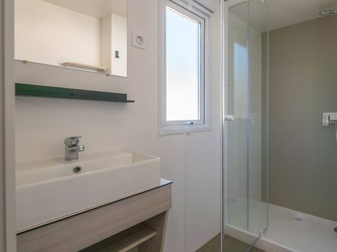 MOBILHOME 6 personnes - Comfort | 3 Ch. | 6 Pers. | Terrasse surélevée | TV