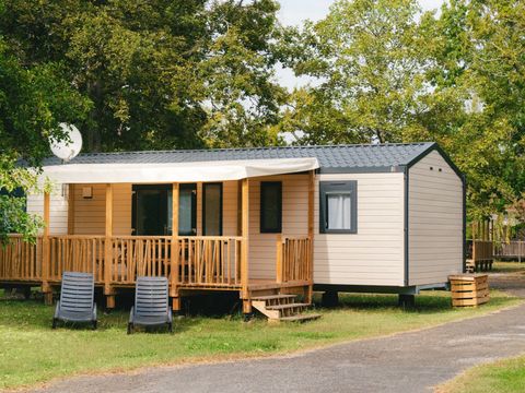 MOBILHOME 8 personnes - Padang Padang - arrivée mercredi