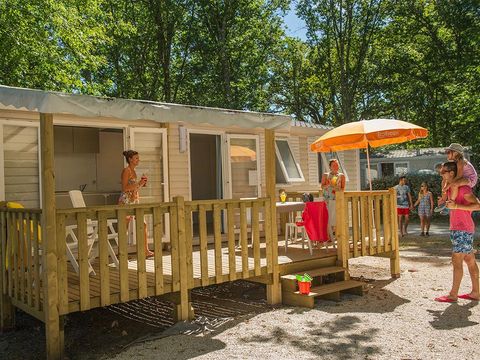 MOBILHOME 4 personnes - Comfort | 2 Ch. | 4 Pers. | Terrasse surélevée | Clim.