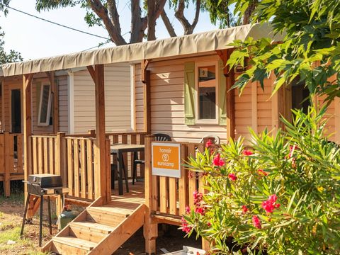 BUNGALOW 6 personnes - Mobil-home | Comfort | 2 Ch. | 4/6 Pers. | Terrasse surélevée | Clim.