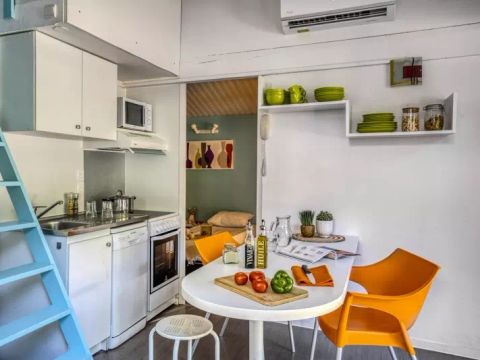 CHALET 6 personnes - Chalet 4 pièces 4 adultes + 2 enfants 2 SdB Climatisé