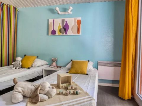 CHALET 6 personnes - Chalet 4 pièces 4 adultes + 2 enfants 2 SdB Climatisé