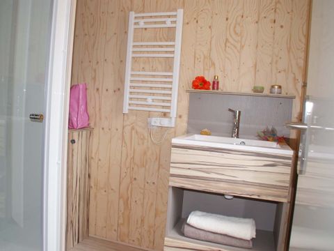 BUNGALOW 8 personnes - A thème