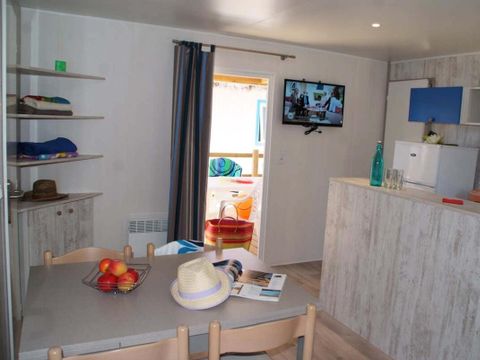 Bungalow 8 personnes - Confort 4 Pièces 6/8 Personnes Climatisé + TV