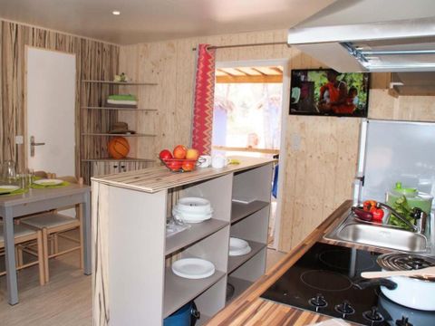 Bungalow 8 personnes - Confort 4 Pièces 6/8 Personnes Climatisé + TV