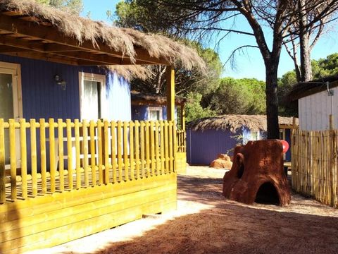 Bungalow 8 personnes - Confort 4 Pièces 6/8 Personnes Climatisé + TV