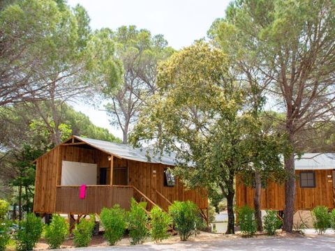 Chalet 7 personnes - 2 chambres 5/7 pers. clim tv 27m² + terrasse