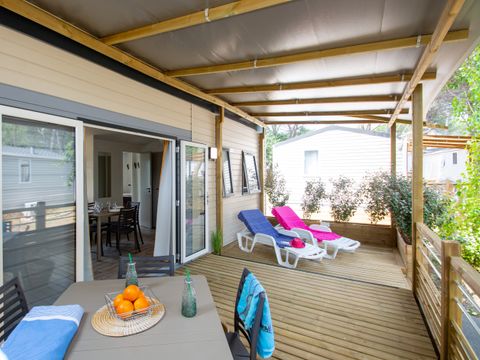 Bungalow 8 personnes - LUXE CONFORT 6/8 personnes 3 ch, CLIM / TV / WIFI gratuit
