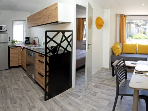 Bungalow 8 personnes - LUXE CONFORT 6/8 personnes 3 ch, CLIM / TV / WIFI gratuit