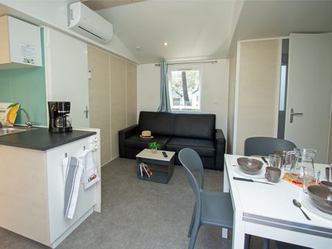 Bungalow 8 personnes - LUXE 6/8 personnes 3 ch, CLIM / TV / WIFI gratuit