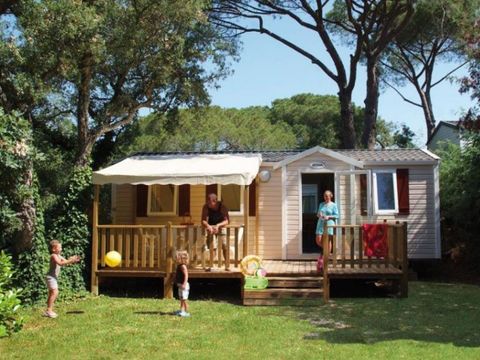 BUNGALOW 8 personnes - 6/8 pers