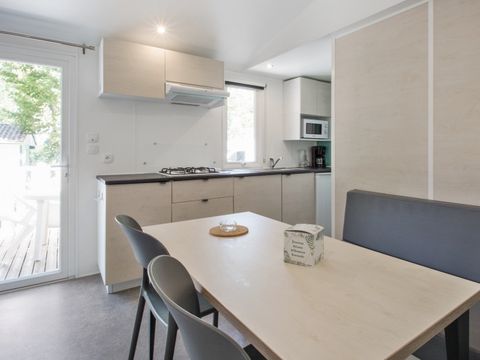 MOBILHOME 6 personnes - 3 Chambres non climatisé