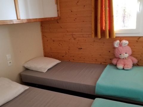 CHALET 8 personnes - STAR 3 chambres (45 m²), climatisé - n°22 à 27