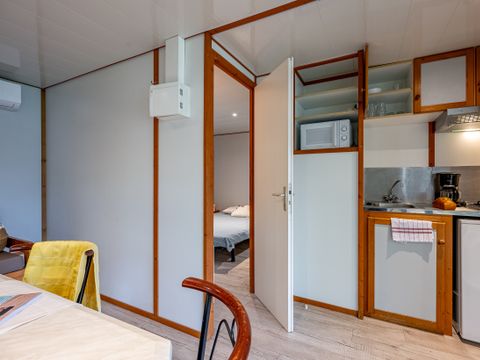 Chalet 6 personnes - Motel Dimanche/Dimanche - Climatisé - 2 salles de bains - 45 m² - N°96 à 99
