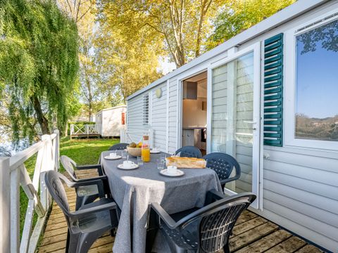 Mobilhome 6 personnes - 3 chambres en bord de Rivière - Climatisé Dimanche/Dimanche - 33 m² - N°3 à 5