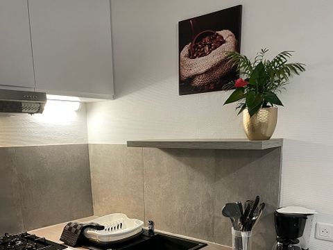STUDIO 4 personnes - Meublé avec balcon