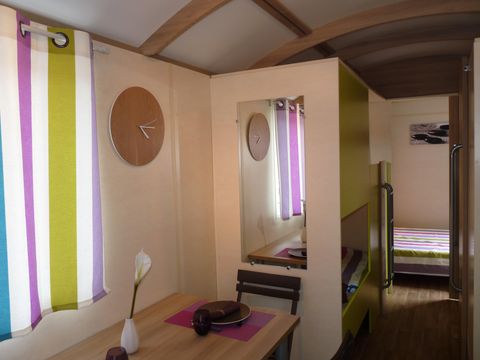 HÉBERGEMENT INSOLITE 4 personnes - Arizona 1 chambre avec terrasse panoramique