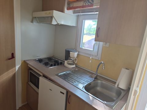 MOBILHOME 4 personnes - Mobil-home Eco Nature – 2 chambres – sanitaires communs