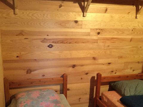 CHALET 4 personnes - Campahutte (sans sanitaires)